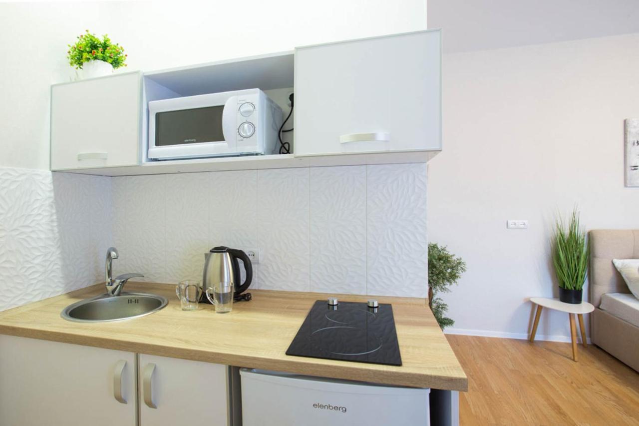 New Apartment In The Center - Gimnasiyna Naberezhna 24A-12 Харьков Экстерьер фото